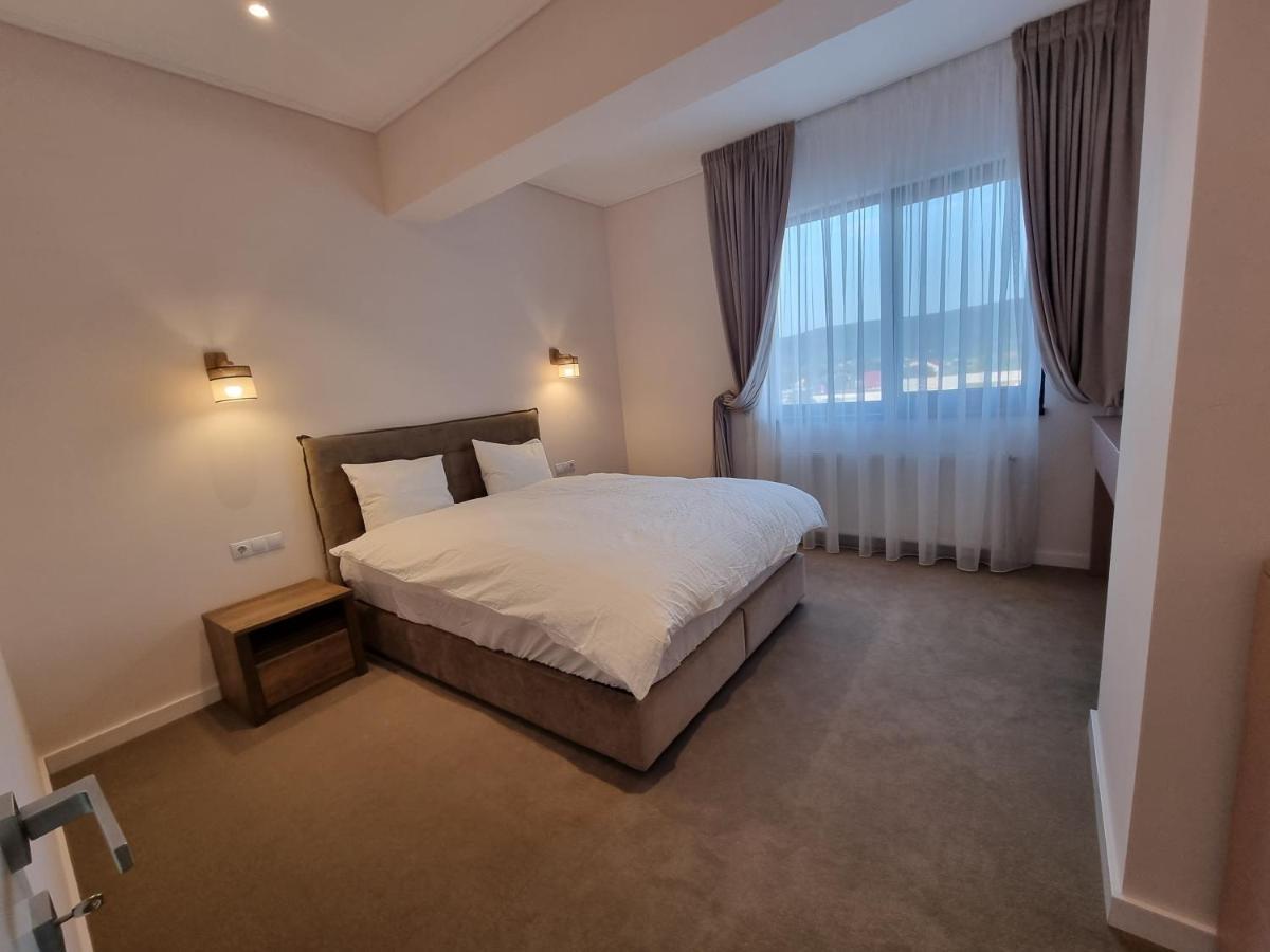 Apartament In Complex Rezidential Râmnicu Vâlcea Exteriér fotografie